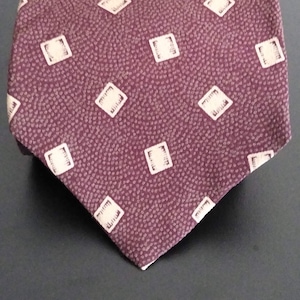 Donna Karan Tie 58&quot; X 3 3/4&quot;