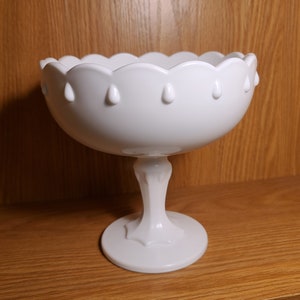 Vintage Indiana Glass Teardrop milk glass compote