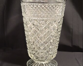 Vintage Anchor Hocking Wexford diamond pattern clear glass 10" flower vase