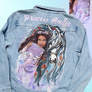 Custom Painted Denim Jacket for Mom – Personalized Mother’s Day Gift – Hand-Painted Portrait Jacket – One-of-a-Kind Fashion