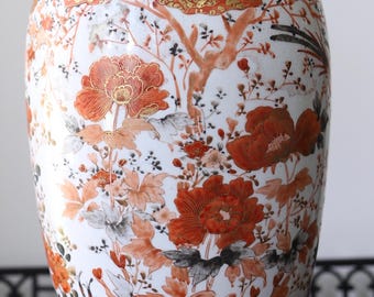Japanse Kutani porseleinen vaas, Meiji-Taishō-periode