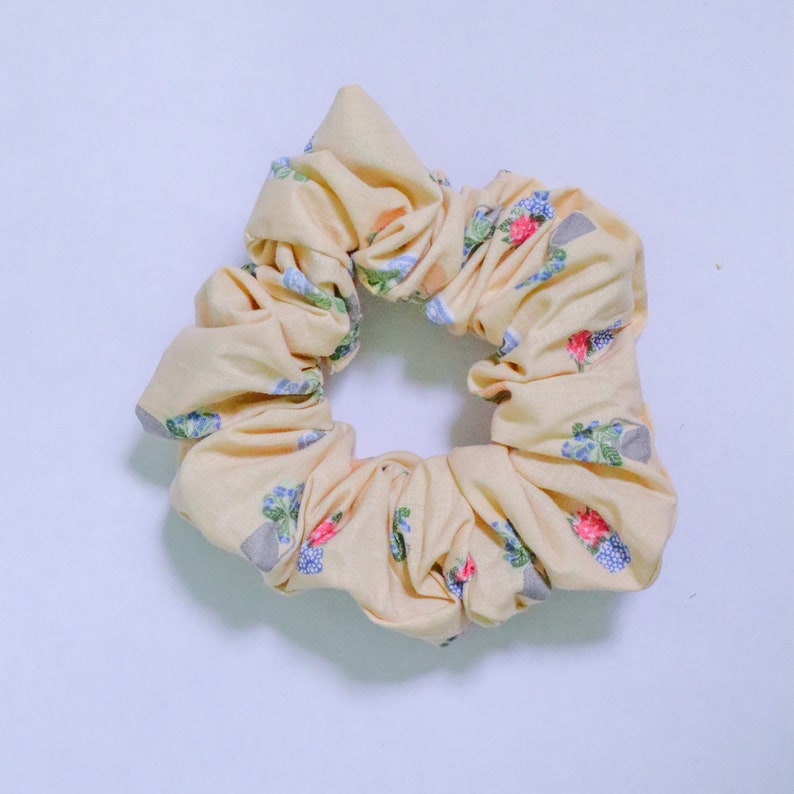 Garden Classic Scrunchie