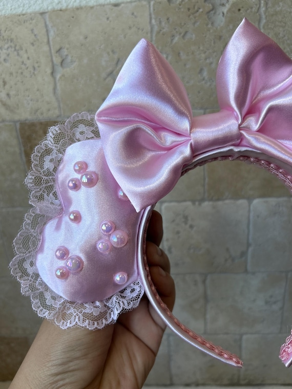 Pink Heart Minnie Ears, Valentine Minnie ears, Sweethearts Nite Minnie Ears , Coquette Lace Ears