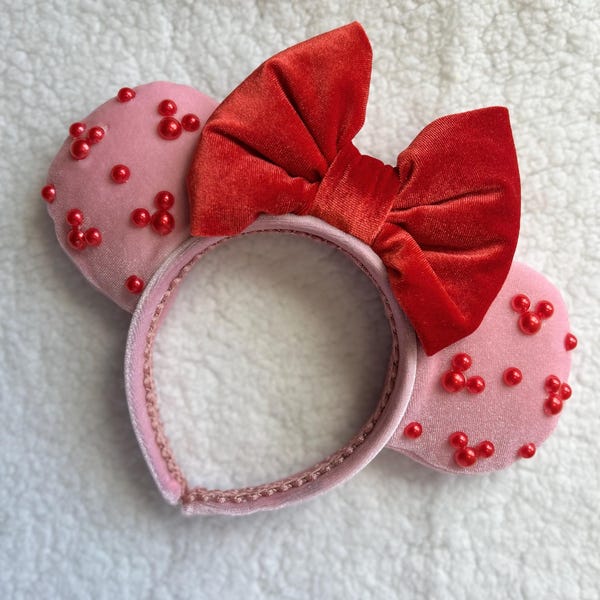 Valentines Pearl Minnie Ears , red and pink velvet pearls Ears