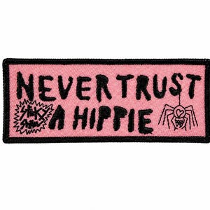 Parche "Nunca confíes en un hippie", parche punk para coser, parche grunge gótico, parche para chaqueta DIY, moda alternativa