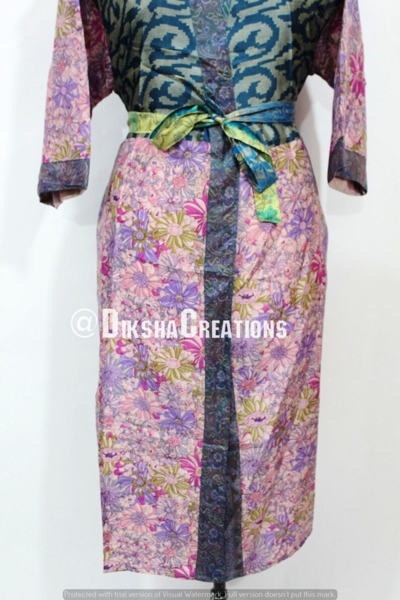 Old Pure Silk Sari Kimono Handmade Patchwork Long Kaftan Robe Womens Night Wear Robe Soft Sari Beach Kimono Bohemian Silk Sari Gown