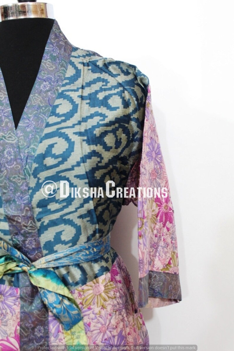 Old Pure Silk Sari Kimono Handmade Patchwork Long Kaftan Robe Womens Night Wear Robe Soft Sari Beach Kimono Bohemian Silk Sari Gown