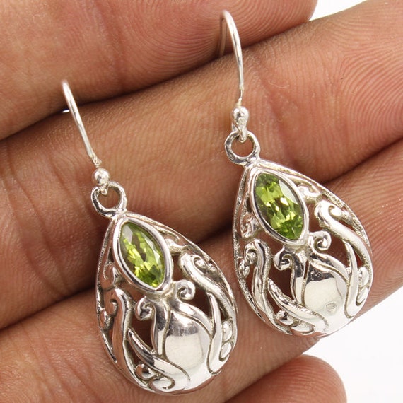 Etsy peridot earrings discount