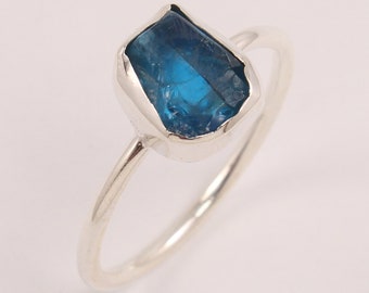 Faceted Aqua Apatite Gemstone.925 Sterling Silver Stylish Gift for Love Ring a12