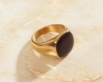 Gold Black Set Signet Ring