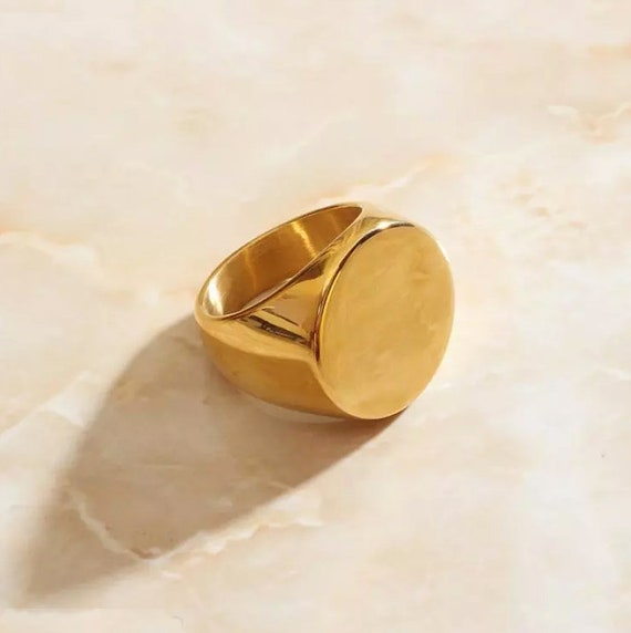 Gold Large Circular Signet Ring Etsy