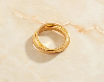 Gold Double Loop Signet Ring