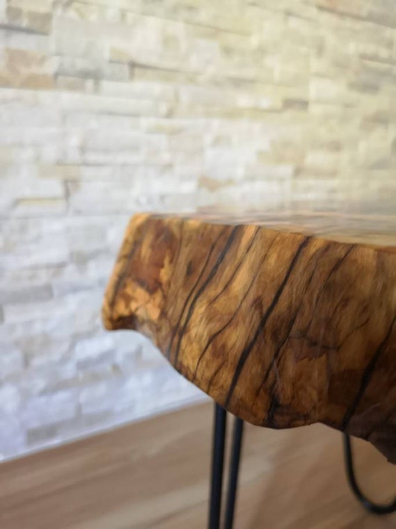 Tavolino Da Caffè In Legno Di Ulivo E Resina Epossidica Con Gambe In Ferro Da 40cm Tavolo Da Salotto Piccolo Tavolo