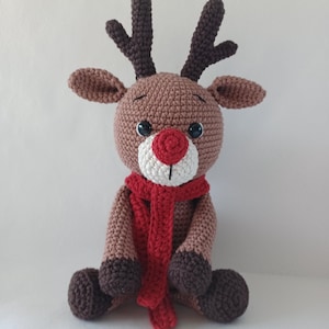 Patron au crochet PDF amigurumi René le Mad' Renne version assise