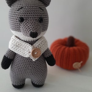 crochet pattern PDF amigurumi renard Renaud le Mad'Renard image 4