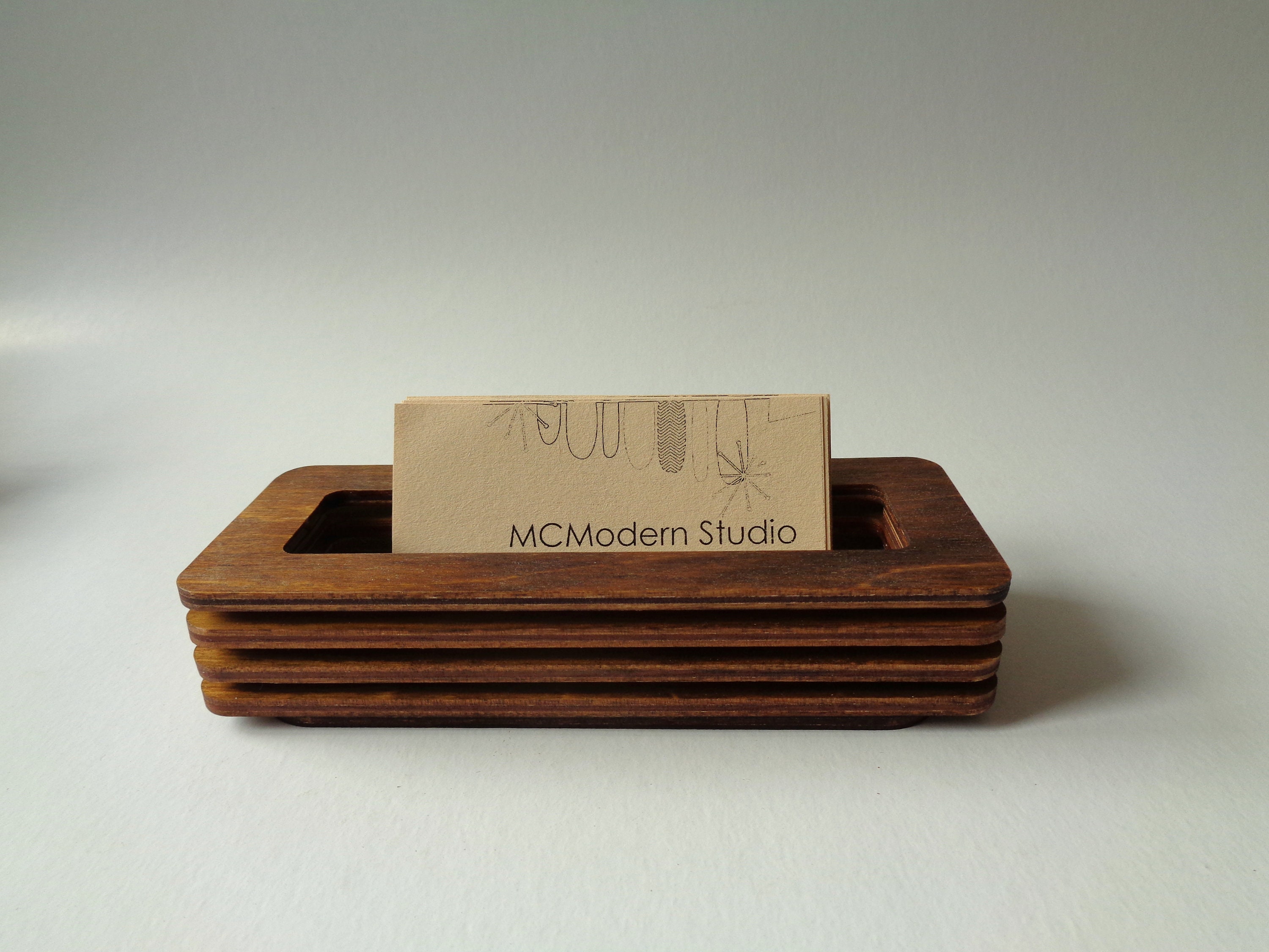 Maitys Vintage Business Card Holder Display Wooden Open Card Stand Farmhouse Business Card Organizer Hollowed Business Card Display For Home Office