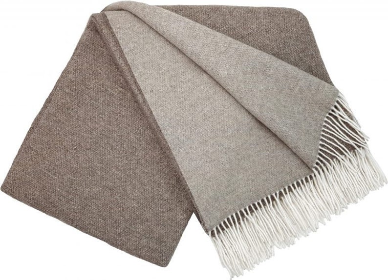 Wohndecke Wolldecke 140 x 200 cm Decke Tagesdecke Kuscheldecke Plaid 90 Merinowolle, 10% Kaschmir auf 3 Angebote verteilt Braun-beige double