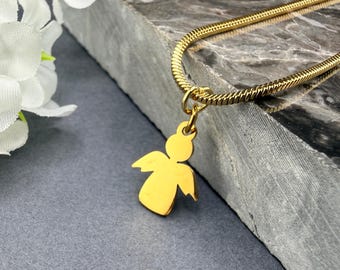 Collar minimalista de ángel en acero inoxidable dorado, colgante de ángel pequeño, collar con amuleto de protección delicado, regalo para ella.