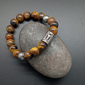 Algiz Bracelet, Runic bracelet, Tiger Eye Bracelet, Gemstone bracelet, Runic jewellery, Viking jewelry