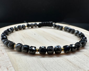 Black Spinel Cube bracelet, Balance bracelet, Gives strength, Harmony bracelet, Minimalist bracelet, Tiny Gemstone Cubes