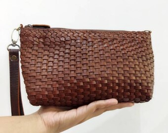 Woven Pouch / Clutch bag / evening bag / woven bag / fashion designer / Bottega Veneta bags