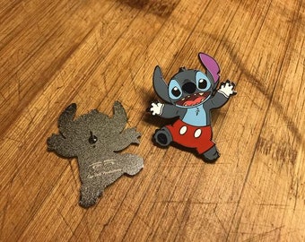 Mickey Stitch Pin