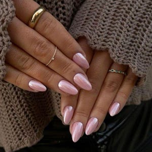 Iced Bubble Bath press on nails set | fake nails | nails | glitter nails | biab nails | glue on false nails | press ons | chrome nails