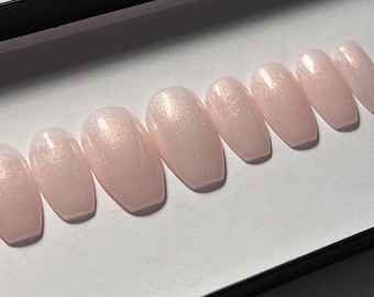 The “Glazed” false nails set | fake nails | nails | glitter nails | biab nails | glue on false nails | press ons | press on nails |
