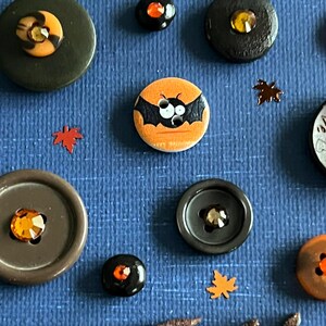 Halloween Decor, Button Art, Fall Decor, Vintage Buttons, Large Wall ...