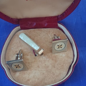 Vintage Stratton unused matching cufflinks and tie pin