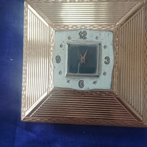 Rare 1930s Amere  two tone clock metal powder compact