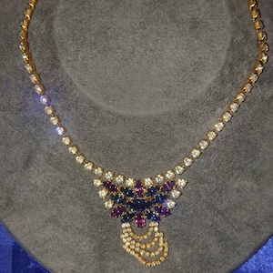 Wunderschöne vintage goldfarbene Strasskette