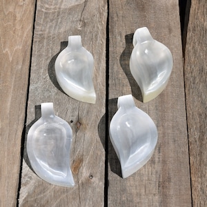 Selenite Small Leaf Bowls