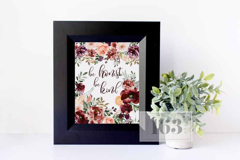 Download 8x10 Frame Mockup Sign Mockup Black Frame Vertical Frame ...