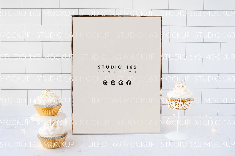 Download 18x24 Frame Mockup Silver Frame 3:4 Ratio Cupcakes Party ...
