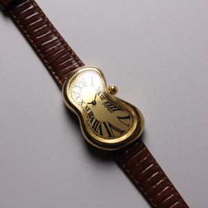 Salvador dali wrist watch 90s Champagne dial