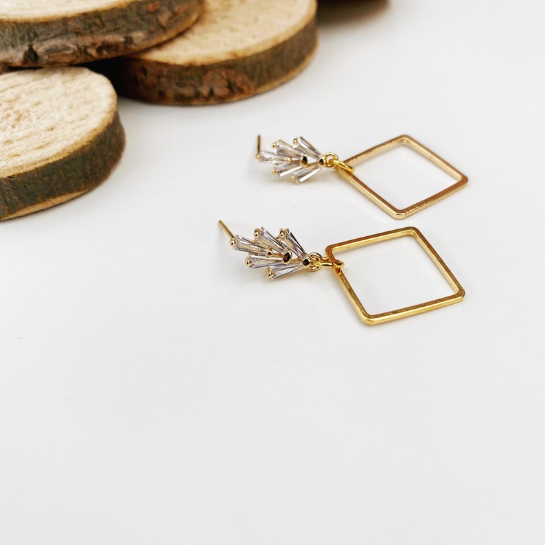 Frosty Square Studs