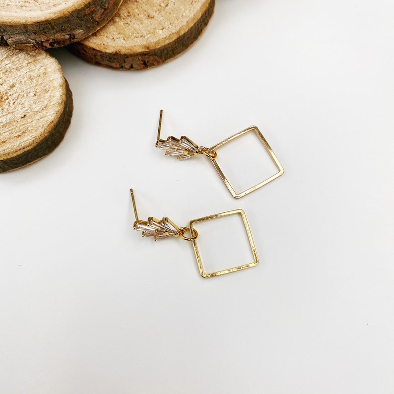 Frosty Square Studs