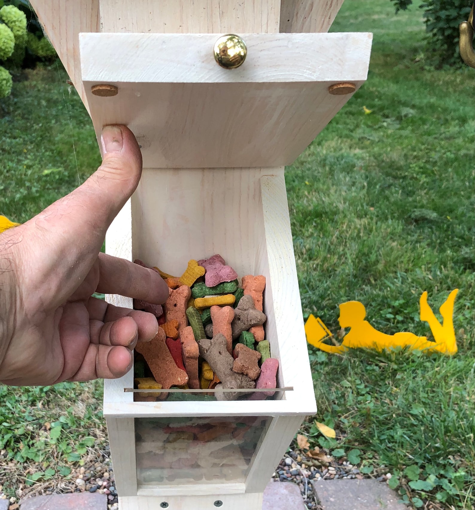Good Dog Biscuit Box From the Family of the Founder of the Etsy