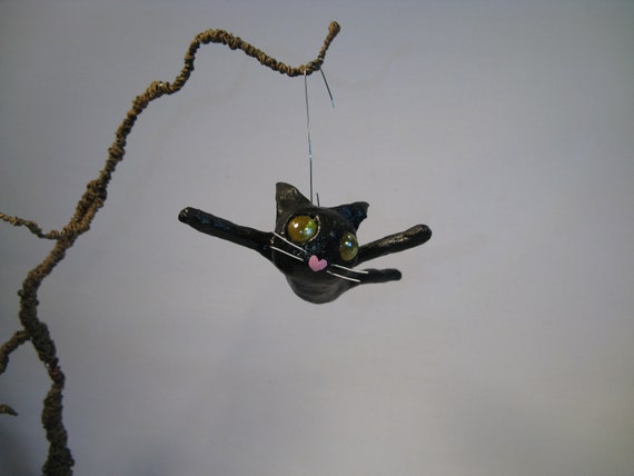Halloween Flying Cat Ornament Black Cat Paper Mache Cat Ornament Cat Decoration Cute Cat Halloween