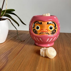 Daruma Jap Doll burner for wax melts + 1 set of 3 melts DISCOVERY BOX