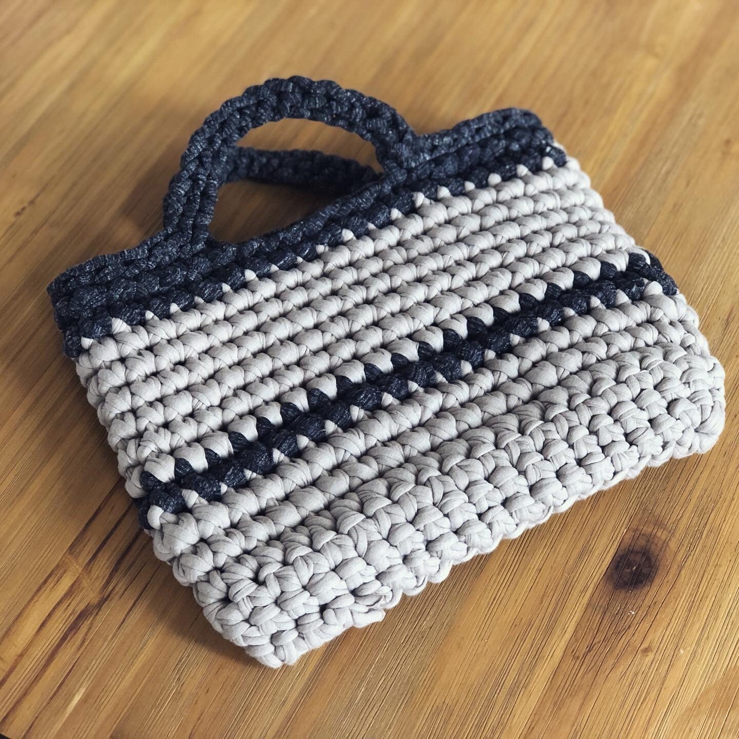 Crochet tablet pouch / Bag