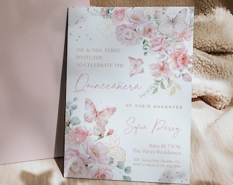 Puede incluir: Una invitación de Quinceañera rosa y blanca con un diseño floral con mariposas y detalles dorados. El texto dice "MR. & MRS. PÉREZ INVITE YOU TO CELEBRATE THE Quinceañera OF THEIR DAUGHTER Sofia Perez June 18, 7 P.M. The Pérez Residence 1530 Spring Way, Boulder, CO RSVP to Maris at 123.456.7890"