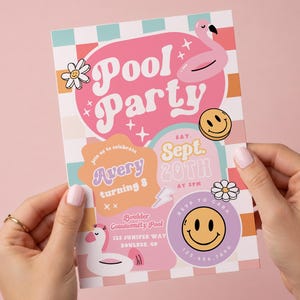 Kariertes Lächeln Gesicht Pool Party Geburtstagseinladung, Retro Groovy (bearbeitbare Canva Vorlage) 67