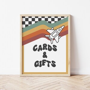 Retro Flugzeug Karten und Geschenke Zeichen Flugzeug-Geburtstags-Partydekoration Zeichen digitaler Download, sofortiger Zugriff, Junge Geburtstag 2F