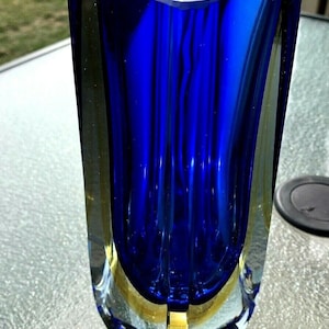 Murano Glass 8&#39;&#39;H Vase Designed by Flavio Poli Made in Italy