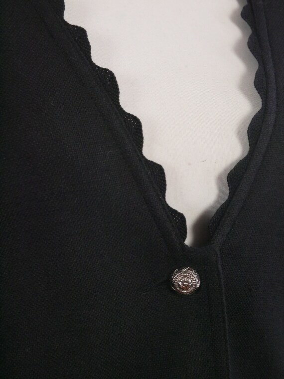 Black Cropped Blazer, 1990s European Vintage Cott… - image 4
