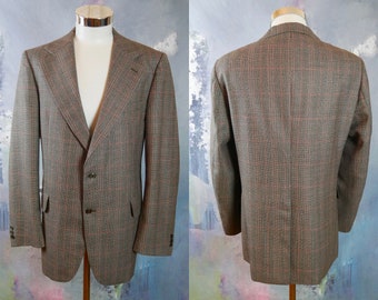 1970s Blazer, Light Charcoal Brown Wool Single-Breasted Jacket with Subtle Red Windowpane Check Pattern, Retro Sport Coat: Size 42 US/UK