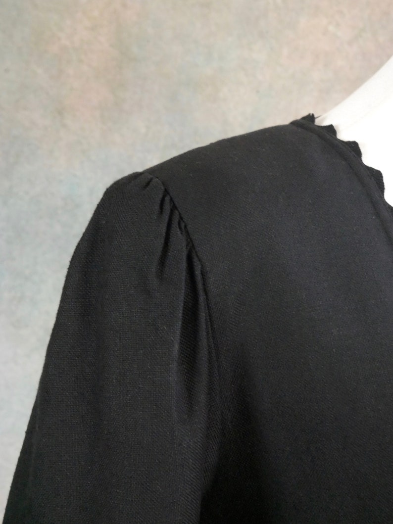 Black Cropped Blazer, 1990s European Vintage Cotton Linen Blend Edwardian Style Jacket, 90s Clothing Women image 5