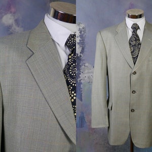 Light Gray Blazer, European Vintage Men's Clothing, Single-Breasted Jacket w Subtle Windowpane Check Pattern: Size 46 US/UK